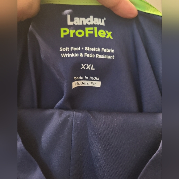 4 Sets LANDAU SCRUBS - Picture 7 of 13